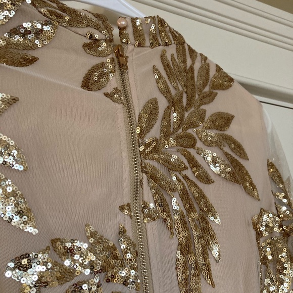 Sequined Long Sleeve Dress - Picture 4 of 4